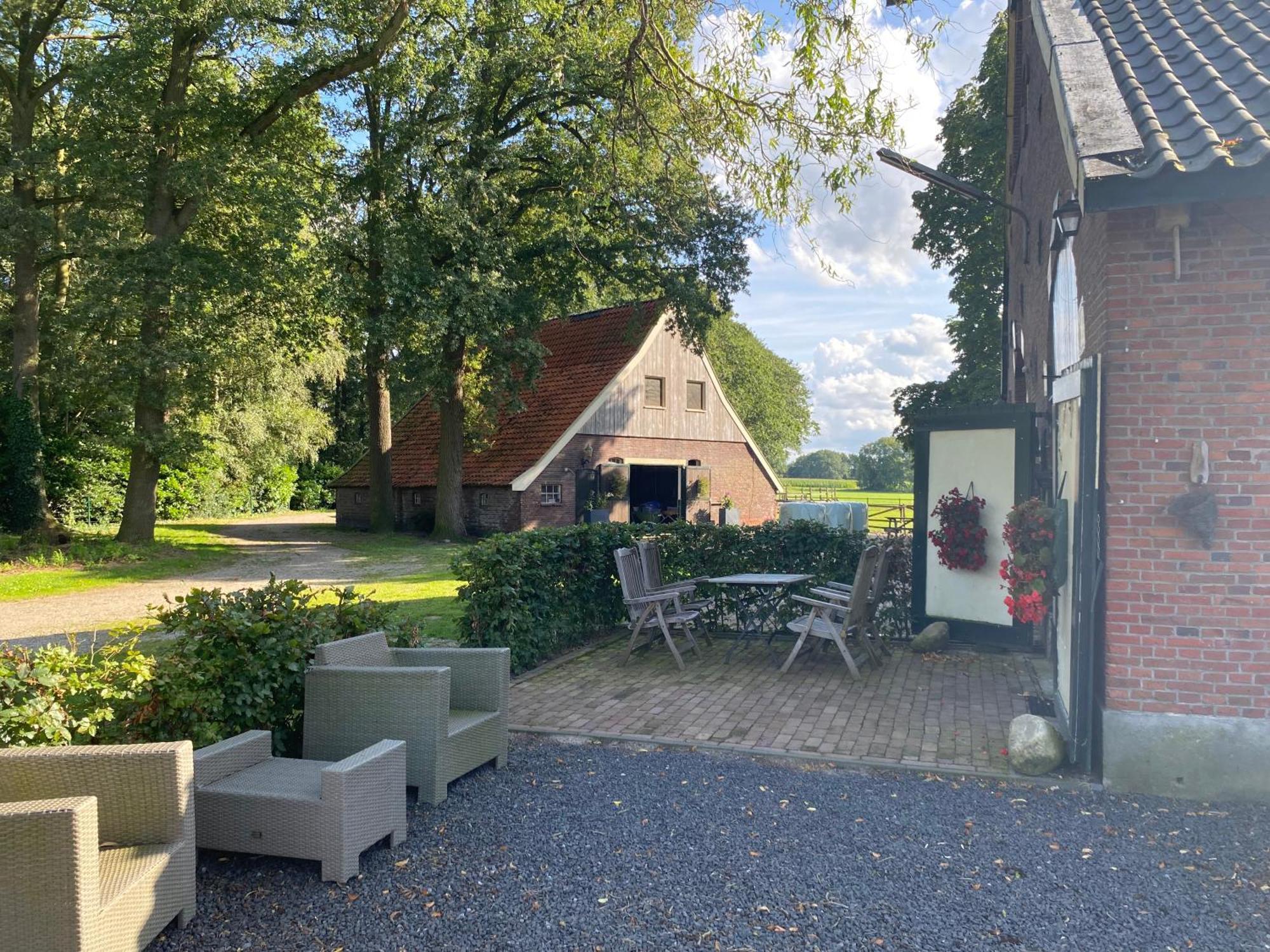 Erve Het Roolvink Boerderij Appartementen 40-50 M2 Enschede Exterior photo